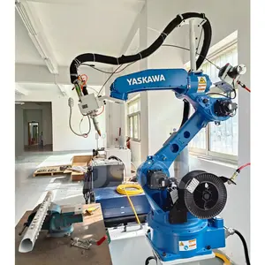 Microjet Máy cắt Laser máy hút bụi sợi và CO2 cắt laser Robot ar1730