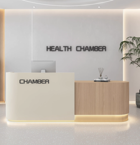 Bureau de réception en bois moderne et durable de luxe léger avec façade incurvée pour magasin de vêtements d'hôtel et salon de beauté - Product Image 5