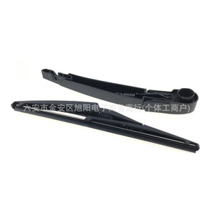 ชุดประกอบแขนปัดน้ำฝนหลังรถจี๊ป 68256590AA แบบโครงพลาสติก - Product Image 1