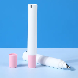 5ML 10ML 15ML 20ML Paquete de brillo de labios exprimible personalizado Mate brillante Acabado de tacto suave Tubo de aceite de labios con aplicador de acero metálico - Product Image 2