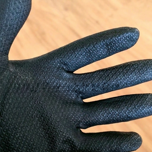 Gants de sécurité Showa en nitrile, texture écaille de poisson intégrale, antidérapants, protection industrielle, modèle 381 - Product Image 1