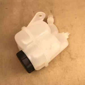 מיכל קירור תת קומקום מיכל יתר מיכל יתר הרכבה מיכל מים מיכל מים מיכל מים לסיר גדול h6 כלב גדול - Product Image 6