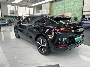 Kaufen Sie 2024 Fabrik preis Byd Kleine Elektroautos Byd Song l 662km Langstrecken automobil Lhd Gebrauchte Elektroautos für Erwachsene - Product Image 4