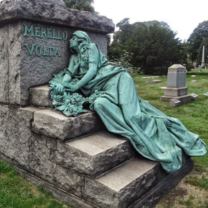 Ornement extérieur, sculpture funéraire en bronze avec patine verte, statue pour cimetières - Product Image 2