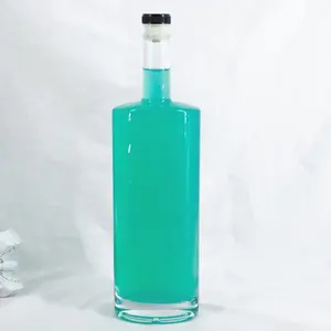 优质OEM专用椭圆形玻璃瓶，用于白兰地和伏特加，带软木