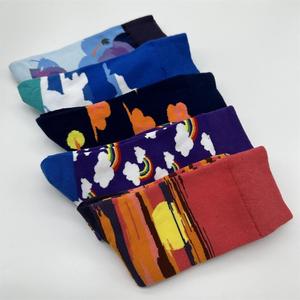 Thời Trang Mới Thiết Kế Unisex Cotton Crew Vớ Giản Dị Biểu Tượng Tùy Chỉnh Cơn Lốc Xoá Sóng Bầu Trời Đầy Sao Cầu Vồng Hoàng Hôn Sơn Vớ Cho Unisex - Product Image 4