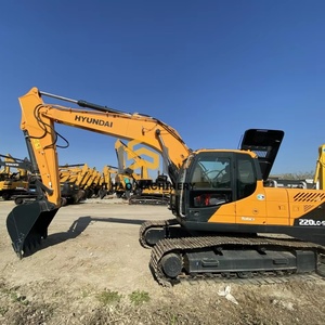 Excavadora Hidráulica Usada Hyundai 220LC-9S de 20 Toneladas, Eficiente en Consumo de Combustible, Potente, para Excavación en Obras de Construcción Pesada - Product Image 1