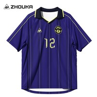 Fabricant de maillots de football professionnels personnalisés à rayures par sublimation, design à passepoil, maillot de football rétro côtelé, col en V avec collier