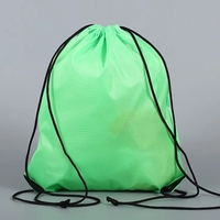 Sac à dos de sport promotionnel Ulikeke en polyester 210D avec cordon de serrage, idéal pour le voyage et le fitness, personnalisable avec logo