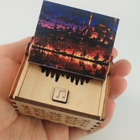 Boîte à musique électronique en bois personnalisée avec mouvement, chanson, voix et photo personnalisables avec texte, cadeau créatif pour un anniversaire