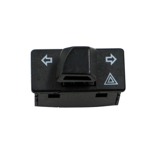 สวิตช์ไฟเลี้ยว Motochi พร้อมสวิตช์ไฟฉุกเฉิน ขนาด 30x34 มม. สวิตช์ดัดแปลงสำหรับรถมอเตอร์ไซค์ Taurus และสกู๊ตเตอร์ไฟฟ้า - Product Image 5