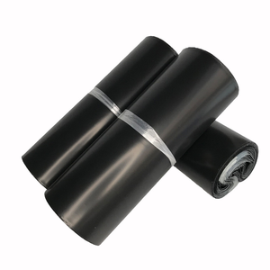 Busta Postale in Polietilene Nera Personalizzabile con Logo, Autoadesiva per Spedizioni di Biancheria Intima, Magliette e Abbigliamento - Product Image 5