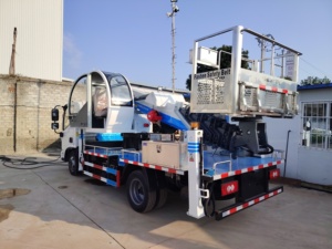 Camión de Mantenimiento de Alumbrado Público - Plataforma Aérea Montada en Camioneta con Altura de Trabajo de 28 m - Product Image 2