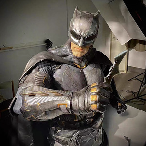 Figura de Acción de Batman de Tamaño Real de Alta Gama en Venta, Estatua de Busto de Batman de Fibra de Vidrio de Tamaño Real - Product Image 3