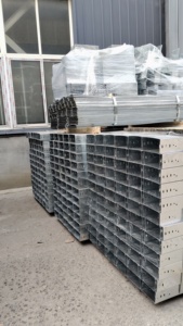 Venta al por Mayor de Canaletas de Cable Industriales Ventiladas/Perforadas de Acero, Venta Directa de Fábrica, Hechas a Medida, Varias Longitudes y Anchos - Product Image 2