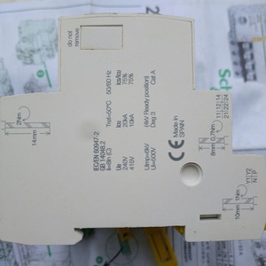 Interruptor de Circuito Integrado Actl9-Reflex A9C62316 3P C16A IC60N 50/60 Hz, Relé de Plástico en Caja Moldeada - Product Image 2