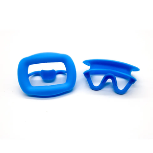 Écarteur de joue en silicone souple en forme de O pour blanchiment dentaire, <span class=keywords><strong>jeu</strong></span> de fête, support intra-oral réutilisable pour adultes - Product Image 4