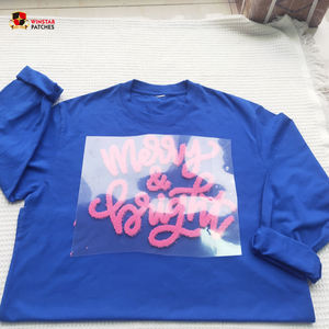 Jolly Ly Fur Natal Puff halus Dtf transfer panas cetakan Laser potong Chenille besi pada patch kustom untuk pakaian t-shirt - Product Image 6