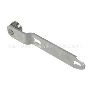 รอกประตูกลาง Rlb 68029-26040 เหล็ก สำหรับ Sea Lion 1994 - Product Image 3