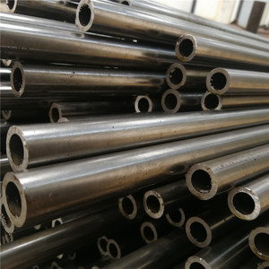 Tubería de Acero Inoxidable 304 sin Costura, Acabado 2B, Estándar ASTM, Uso Industrial - Product Image 3