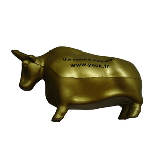 Figura de juguete de animal de espuma PU Yack Golden Bull para niños de 7 a 12 años - Product Image 3