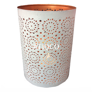 Portavelas de metal blanco Nuevo diseño Cobre Hierro Té Luz Votiva para la decoración del hogar | Titulares votivos grabados - Product Image 6