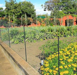 Filet de clôture <span class=keywords><strong>mobile</strong></span> <span class=keywords><strong>pour</strong></span> <span class=keywords><strong>chien</strong></span> de 25 m de long et 105 cm de haut <span class=keywords><strong>pour</strong></span> clôture de jardin et de camping avec piquets en PVC - Product Image 2