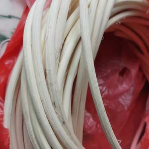 Fourniture d'osier lisse de noyau de rotin pour la réparation de chaise bricolage artisanat tissage et utilisation de meubles origine du Vietnam 99 données d'or - Product Image 1