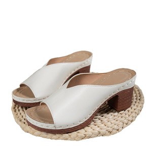 Tongs de grande taille sandales d'été décontractées pour femmes fermeture à enfiler <span class=keywords><strong>talon</strong></span> <span class=keywords><strong>compensé</strong></span> tongs d'extérieur vente en gros - Product Image 5