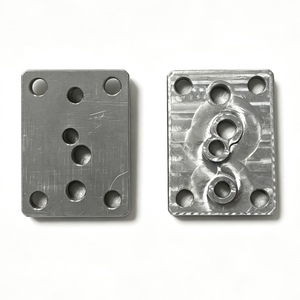 Plaque de soupape de chemin de gaz pour turbojet en alliage d'aluminium et acier inoxydable, usinée sur mesure par CNC avec usinage par électroérosion à fil - Product Image 2