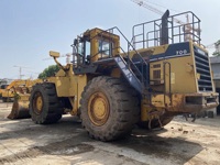 Chargeuse-pelleteuse Komatsu WA700-1 de 70 tonnes, prix Philippines, moteur Hitachi, godet de 4 m, puissance de 338 kW, origine Japon 2015, 4001-6000 heures de fonctionnement
