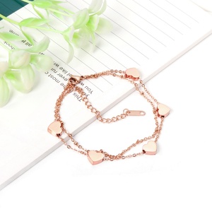 Pulseras de Corazón de Acero Inoxidable Chapadas en Oro de Moda para Mujer - Product Image 5