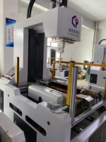 Machine semi-automatique de boîte rigide de PC-450S pour la fabrication de boîte-cadeau de la meilleure qualité de nourriture et de textile