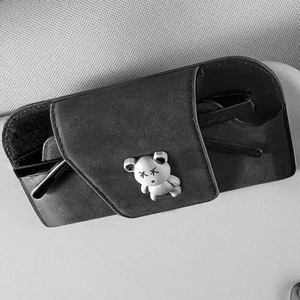 Organizador multifuncional <span class=keywords><strong>para</strong></span> visera de coche con soporte <span class=keywords><strong>para</strong></span> gafas de sol, clip de almacenamiento interior de coche de cuero premium <span class=keywords><strong>para</strong></span> gafas y accesorios. - Product Image 3
