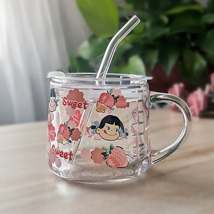 แก้วการ์ตูนมีฝาปิด ช้อน และหูจับ ขนาด 350 มล. ทนความร้อน สำหรับเครื่องดื่มและนม - Product Image 2