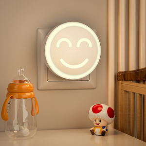 Energy Saving 0.5W <b>Plug</b> <b>in</b> LED Night <b>Light</b> Cute Smile Face <b>Light</b> <b>Sensor</b> Lamp CE RoHS Factory Wholesale OEM Night Lamp - Product Image 4