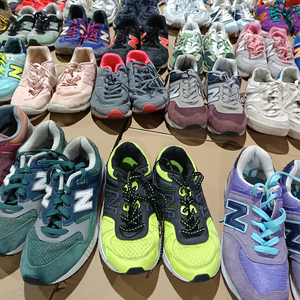 Second Hand Women's Casual Flat Sneakers Used Wholesale <b>by</b> Pair - Product Image 1