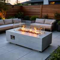Brasero extérieur contemporain en béton, portable et élégant pour les rassemblements en jardin