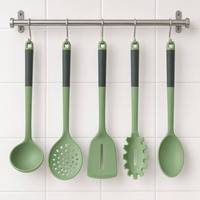 Ustensiles de cuisine en nylon enveloppés de silicone, manche en ABS avec support intégré