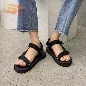 SIKE – Chaussons d'été <span class=keywords><strong>tendance</strong></span> pour hommes, confortables, à semelle épaisse, et sandales <span class=keywords><strong>de</strong></span> plage monobloc à semelle souple pour femmes, chaussures <span class=keywords><strong>de</strong></span> <span class=keywords><strong>sécurité</strong></span> - Product Image 3