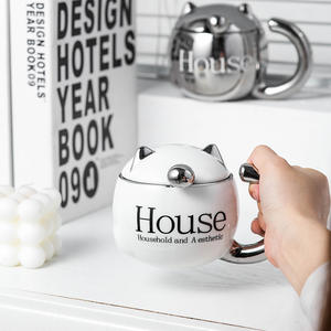 Taza de cerámica con tapa y asa para gatos domésticos, blanca y plateada, taza creativa para regalo - Product Image 4