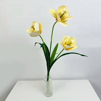 NINI Promo Spesial 3 Tangkai Tulip 3 Tangkai Bunga Sempurna Dekorasi Rumah Natal Tahun Baru Paskah Hari Ibu Tahun Baru Dekorasi Pernikahan