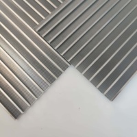 Saringan Kawat Baja Tahan Karat 304 Profesional untuk Pengendalian Pasir, Dililit Kawat V, untuk Minyak dan Gas, dengan Kawat Wedge Grade 304