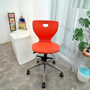 Sillas <span class=keywords><strong>de</strong></span> Entrenamiento <span class=keywords><strong>de</strong></span> Plástico PP Modernas y Duraderas Más Vendidas para Aulas Escolares y Salas <span class=keywords><strong>de</strong></span> Conferencias - Asientos Ergonómicos <span class=keywords><strong>de</strong></span> Oficina - Product Image 1