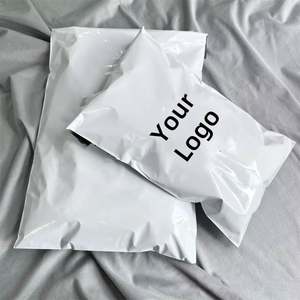 Bolsas de Correo Negras Recicladas Express con Logotipo Personalizado, Bolsas de Embalaje para Envío de Ropa, Sobres de Poliéster para Envíos - Product Image 1