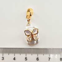 HD0258 Pendentif en laiton plaqué or 18 carats avec perle naturelle et incrustation de zircon, motifs multiples, accessoires de fabrication de bijoux DIY, vente en gros