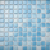 Carreau mosaïque en céramique ondulée d'eau de piscine à la maison surface convexe villa piscine à poissons carrelage mural en brique antidérapant