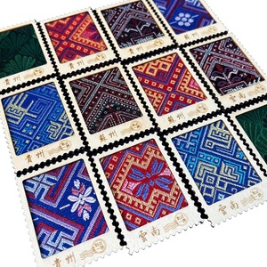 Patrimonio Cultural Inmaterial, Brocado Zhuang, Brocado Song, <span class=keywords><strong>Tapiz</strong></span> con Marco de Madera, Rectángulo 53x73mm, Imán para Refrigerador con Sello de Guizhou - Product Image 1