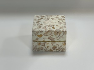 Boîte cadeau de bougie parfumée mate en matériaux recyclés écologiques, emballage en carton rigide personnalisé de luxe vide avec couvercle et base - Product Image 3