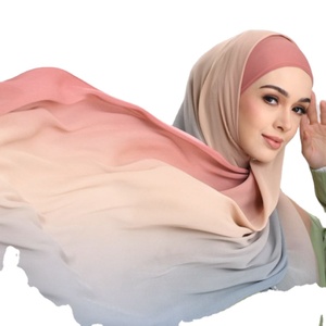 Elegante última buena tela bufanda nueva mano de obra logotipo personalizado plisado Ombre bebé plisado gasa Hijab Popular en <span class=keywords><strong>el</strong></span> mercado de Malasia - Product Image 1